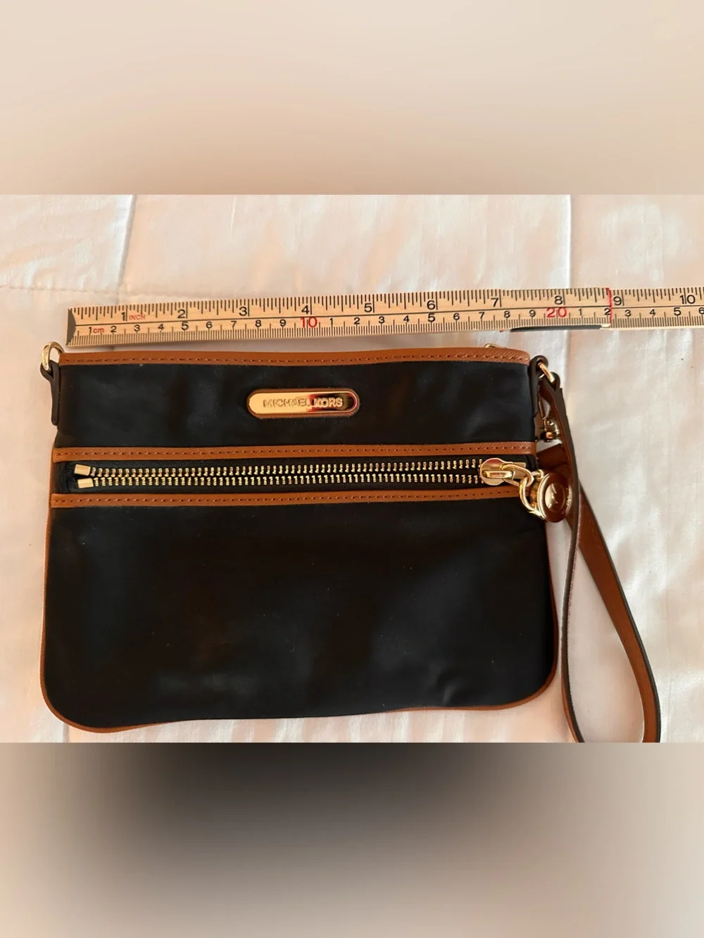 Michael Kors Black and Brown Zip Wristlet Clutch